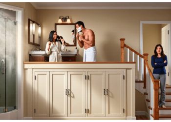 Mom Blocks Husband From Bathroom, Then Gets Mad When He Uses Daughter’s Mom Blocks Husband From Bathroom, Then Gets Mad When He Uses Daughter’s