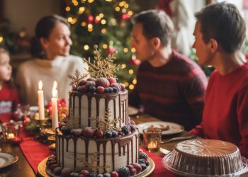 Woman Uses SIL’s Kids To Get Sweet Revenge For Mocking Her Homemade Cake Woman Uses SIL’s Kids To Get Sweet Revenge For Mocking Her Homemade Cake