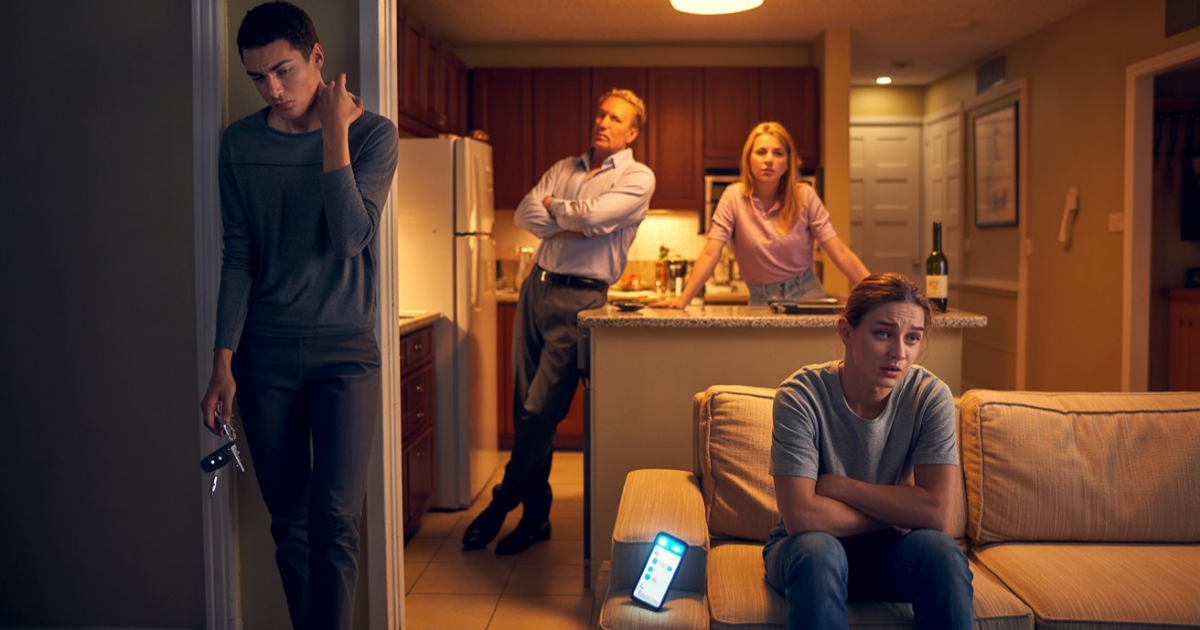 Sibling Says No To Illegal Favor, Parents Call Him A Square And Consider Charging Rent