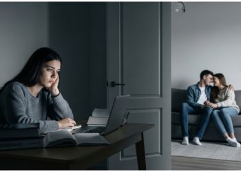 Boyfriend and Sister’s ‘Too Close’ Bond Has This Woman Installing Nanny Cams