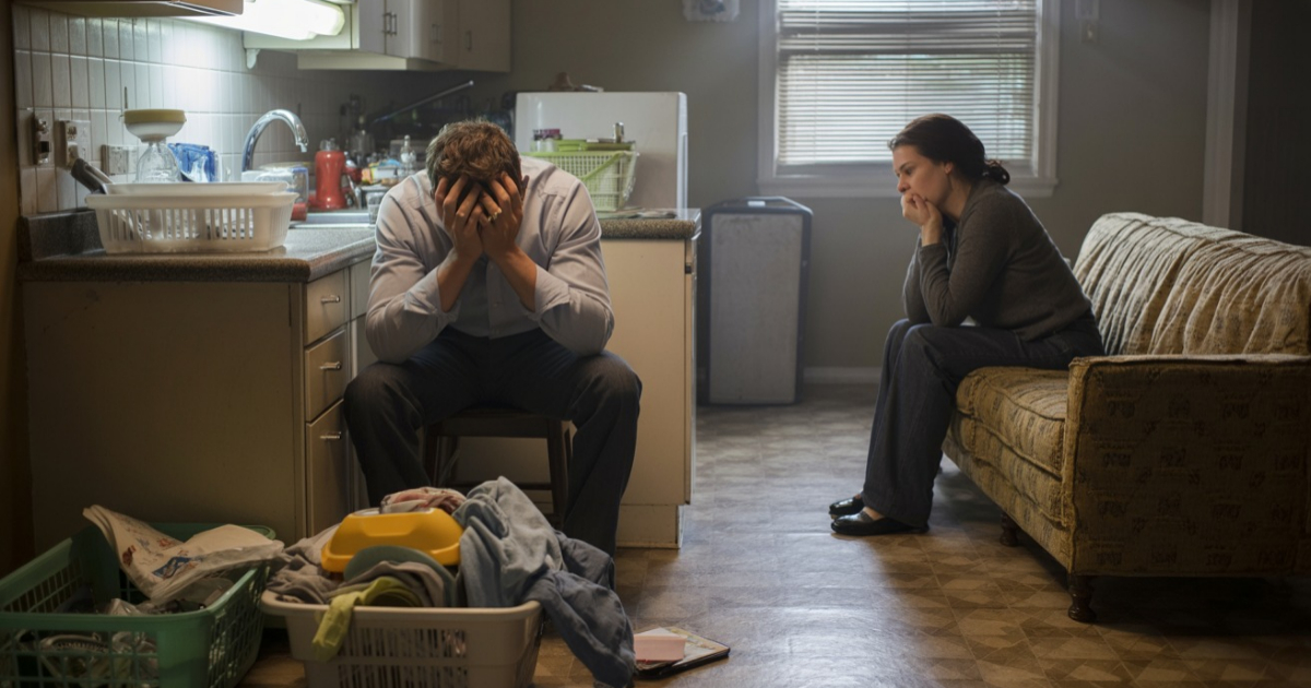 Man Tells Girlfriend Depression Isn’t An Excuse For Laziness, She’s Crying And Staying With Her Mom