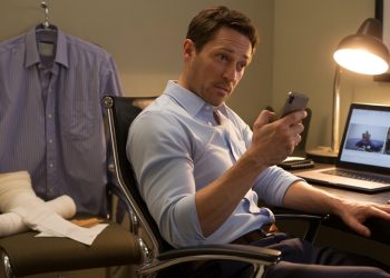 Supervisor Doesn’t Believe His Back Injury? He Sends Proof That Costs Her Her Job Supervisor Doesn’t Believe His Back Injury? He Sends Proof That Costs Her Her Job