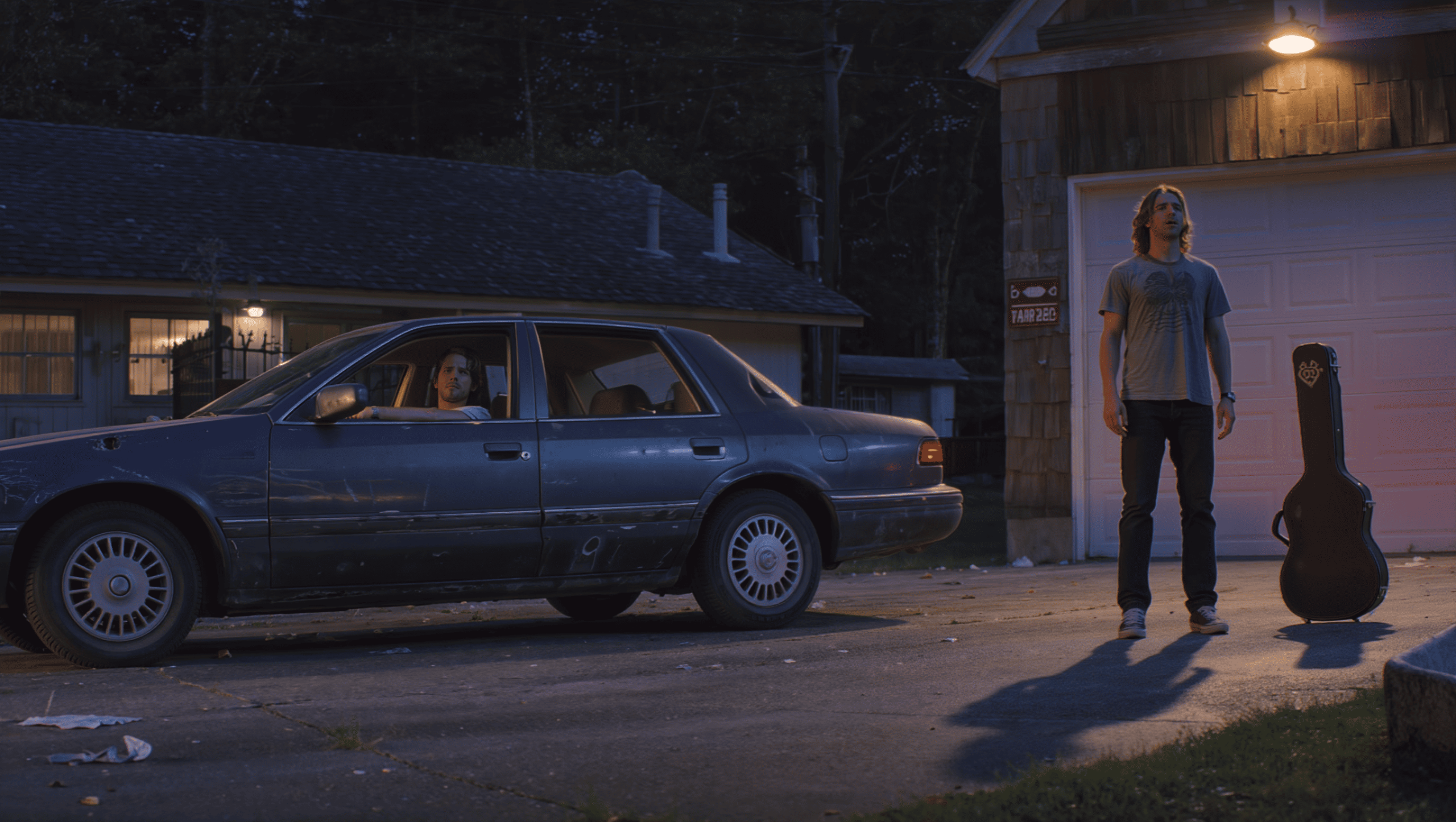 Entitled Lead Singer Ignores Driver's Schedule, Gets Left Finding His Own Rides Forever