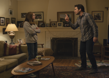 Daughter Avoids Seeing Mom, Dad Forces Her To Do So Without Looking Into The True Reasons Daughter Avoids Seeing Mom, Dad Forces Her To Do So Without Looking Into The True Reasons