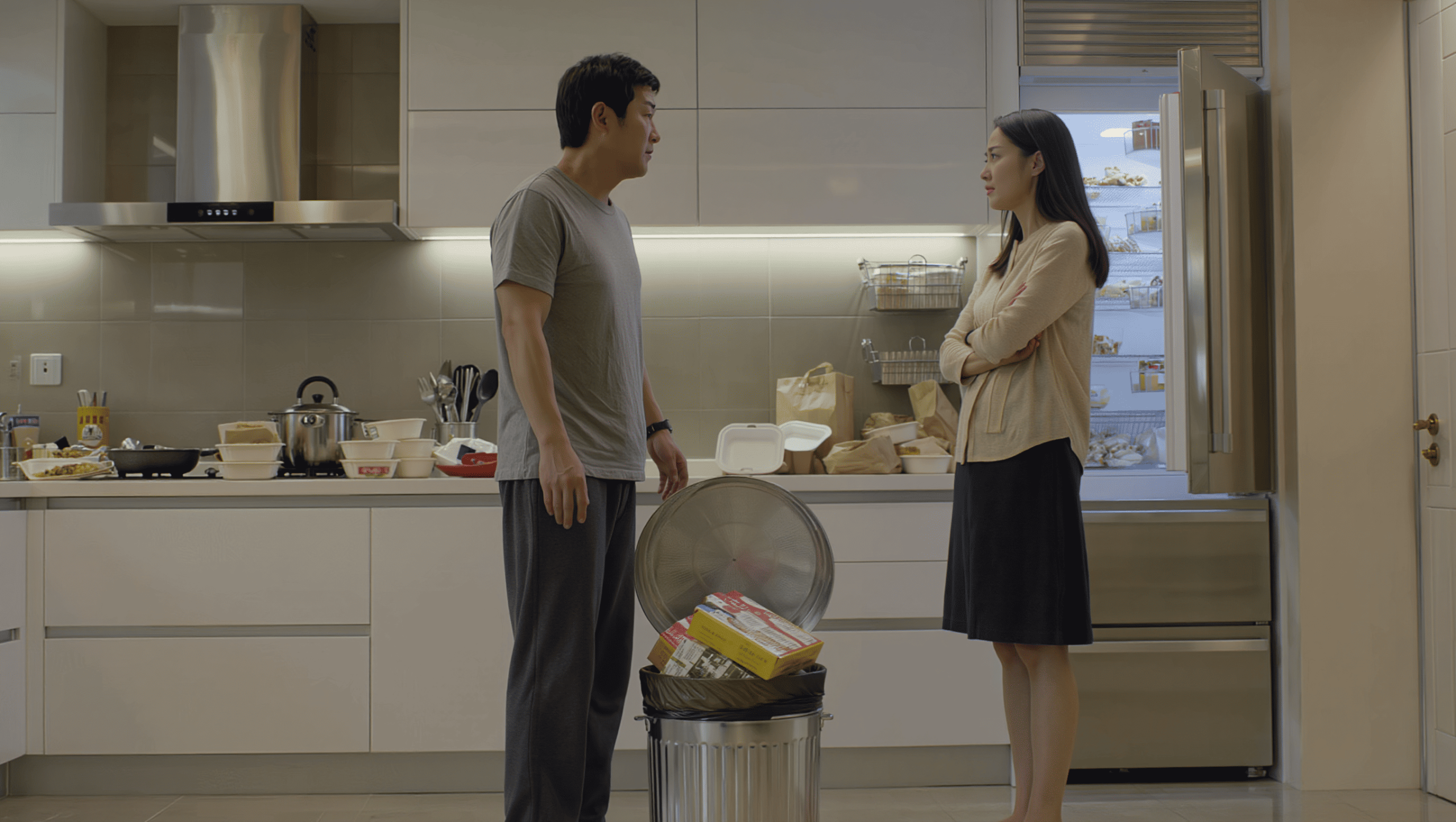 Husband Saves Leftovers For Wife, She Tosses Them, Triggering A Heated Fight Over Food Waste