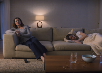 Pregnant 22-Year-Old Refuses To Shower For Days And Collapses When Mom Demands She ‘Grows Up’