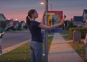 Teen’s Cheeky Poster Prank Teaches Neighbor’s Rowdy Kids A Lesson After Mom Defends Their Door-Wrecking Chaos
