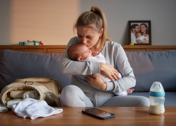 Young Mom Blocks Baby Daughter From Dad’s Birthday Visit, Then Everyone Discovers The Jaw-Dropping Reason Why