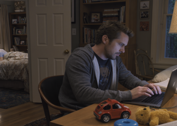 Man Considers Secret DNA Tests On Kids After Boss Uncovers Wife’s Decades-Long Betrayal