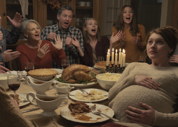 British Pregnant Woman Ditches Thanksgiving With Boyfriend’s Mocking Family Before Dragging Him Overseas