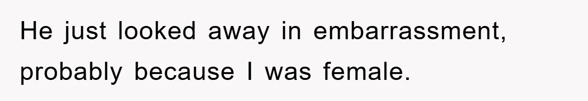 Driver Moves Fallen Tree Limb, And Teaches An Impatient Tailgater A Hilarious Lesson He just looked away in embarrassment, probably because I was female.