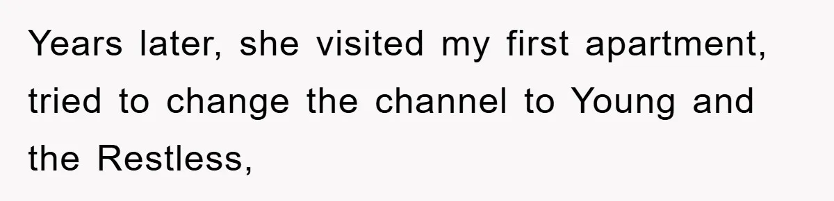 Kid Gets Revenge After Mom Forces Them To Eat Salad For Years, Serves A “Salad” Mom Will Never Forget Years later, she visited my first apartment, tried to change the channel to Young and the Restless,