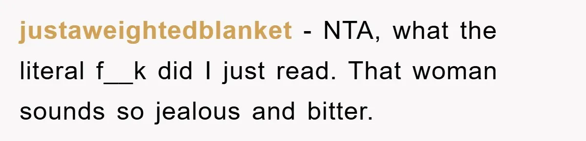 Woman’s Sister-In-Law Couldn’t Stop Making Snide Remarks, Until One Poolside Comment Went Too Far justaweightedblanket − NTA, what the literal f__k did I just read. That woman sounds so jealous and bitter.