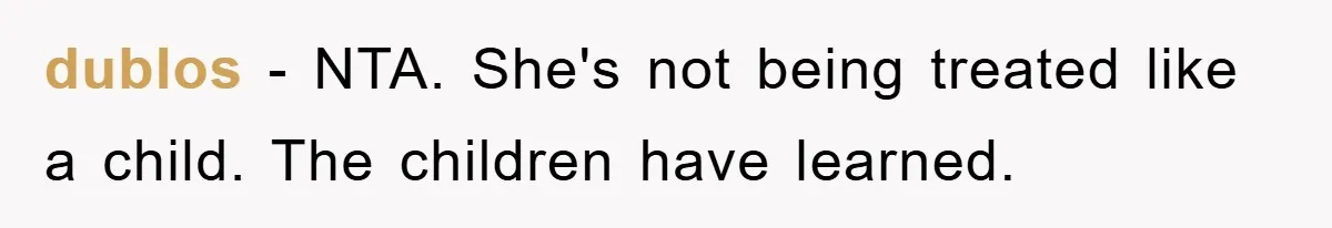 Man Working From Home “Trains” His Wife Like A Cat During Meetings, Internet Divided dublos − NTA. She's not being treated like a child. The children have learned.
