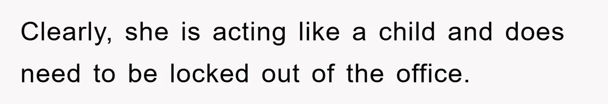 Man Working From Home “Trains” His Wife Like A Cat During Meetings, Internet Divided Clearly, she is acting like a child and does need to be locked out of the office.