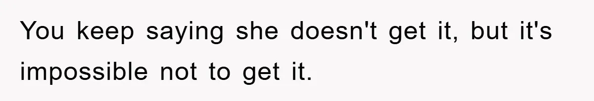 Man Working From Home “Trains” His Wife Like A Cat During Meetings, Internet Divided You keep saying she doesn't get it, but it's impossible not to get it.