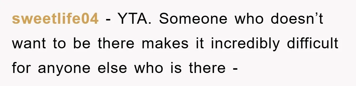 Mom Makes Teen Son Volunteer At Zoo After His Insulting Comment About Zookeepers sweetlife04 − YTA. Someone who doesn’t want to be there makes it incredibly difficult for anyone else who is there -