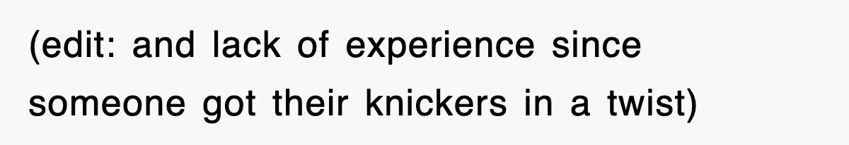Student’s Mom Accuses Her Of ‘Stealing Time,’ So Piano Teacher Brings A Timer And Teaches Her A Lesson (edit: and lack of experience since someone got their knickers in a twist)