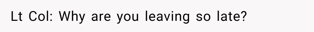 Injured Employee Silently Protests 60-Minute Lunch Break Time Policy, Outwits Clock-Watching Boss Lt Col: Why are you leaving so late?
