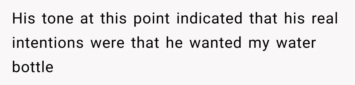 Airport Guard Tries To “Confiscate” Woman’s Empty Bottle For Himself, She Outsmarts Him And Leaves Him Fuming His tone at this point indicated that his real intentions were that he wanted my water bottle
