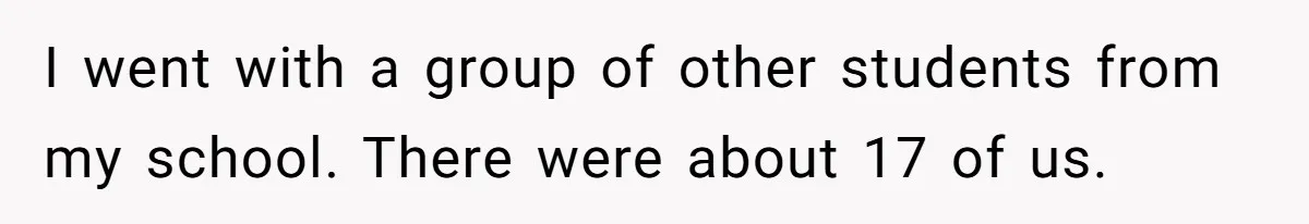 Airport Guard Tries To “Confiscate” Woman’s Empty Bottle For Himself, She Outsmarts Him And Leaves Him Fuming I went with a group of other students from my school. There were about 17 of us.