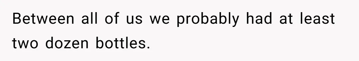 Airport Guard Tries To “Confiscate” Woman’s Empty Bottle For Himself, She Outsmarts Him And Leaves Him Fuming Between all of us we probably had at least two dozen bottles.