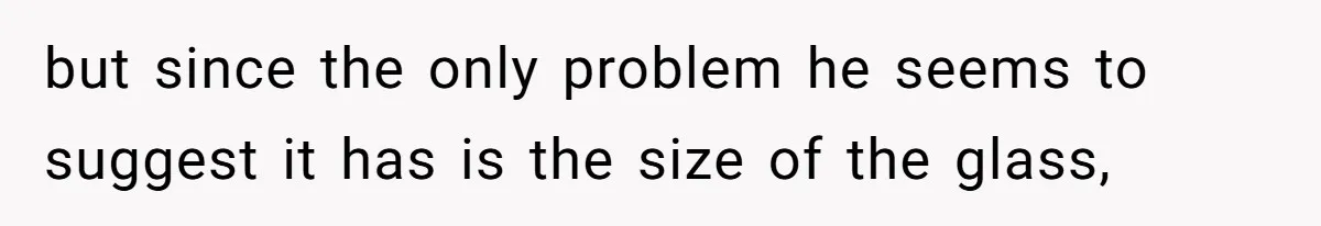 Airport Guard Tries To “Confiscate” Woman’s Empty Bottle For Himself, She Outsmarts Him And Leaves Him Fuming but since the only problem he seems to suggest it has is the size of the glass,