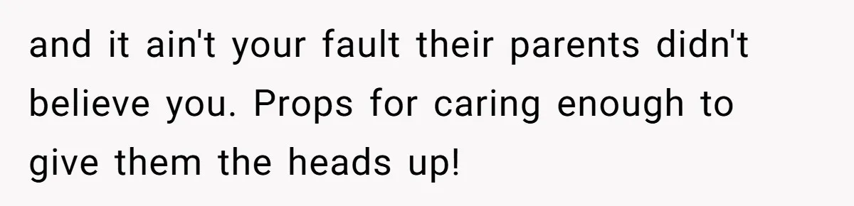 Man Warns Dad About Hazard Near His Little Kids But Gets Accused Of Destroying Their Beach Day and it ain't your fault their parents didn't believe you. Props for caring enough to give them the heads up!