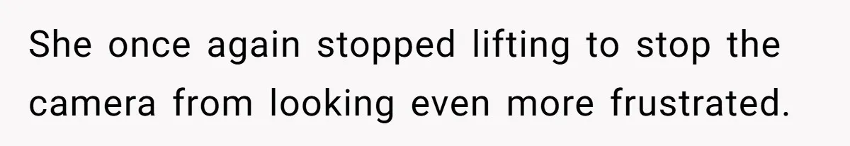 Woman Tries To Record Her Workout At The Gym, But Everyone Keeps Walking In Front Of Her Camera She once again stopped lifting to stop the camera from looking even more frustrated.