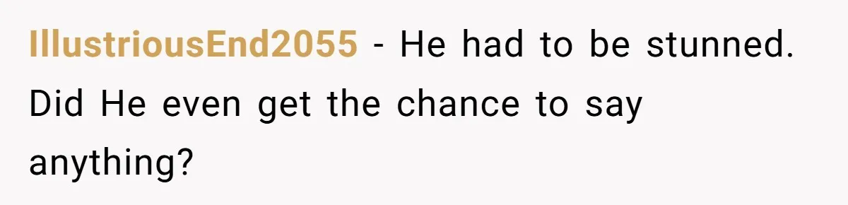 Woman Dumps Date While Looking Like a Supermodel After He Called Her "Lazy" IllustriousEnd2055 - He had to be stunned. Did He even get the chance to say anything?