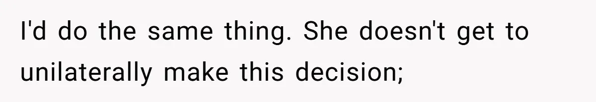 Girlfriend Keeps Hitting Snooze For An Hour, So Boyfriend Turns Off Alarm And Makes Her Late For Work I'd do the same thing. She doesn't get to unilaterally make this decision;