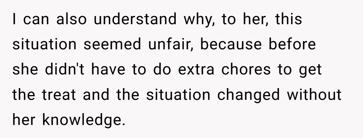 Eldest Brother Refuses To Share His Restaurant Leftovers With 11-Year-Old Sister After A Petty Reason I can also understand why, to her, this situation seemed unfair, because before she didn't have to do extra chores to get the treat and the situation changed without her...