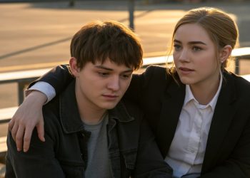 Teen Realizes He’s Just Her “Good Deed,” Destroys The Image She Built Teen Realizes He’s Just Her “Good Deed,” Destroys The Image She Built