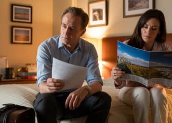 Husband Learns He Has One Year Left But Refuses To Tell His Wife, Internet Explodes Husband Learns He Has One Year Left But Refuses To Tell His Wife, Internet Explodes