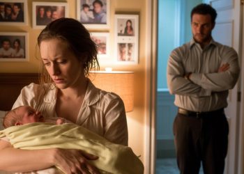 Husband Refuses To Hold Newborn, Claims Baby Isn’t His—Wife Drops A Brutal Truth Bomb Husband Refuses To Hold Newborn, Claims Baby Isn’t His—Wife Drops A Brutal Truth Bomb