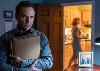 Wife Cheats For Eight Years, Then Accuses Husband Of “Blindsiding” Her With Divorce Wife Cheats For Eight Years, Then Accuses Husband Of “Blindsiding” Her With Divorce