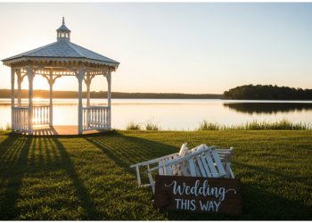 "You Can't Bring a Plus-One to Your Own House": Man Shuts Down Entitled Wedding Plans “You Can’t Bring a Plus-One to Your Own House”: Man Shuts Down Entitled Wedding Plans