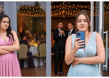 Bridesmaid Gets Publicly Shamed in MOH Speech, Then Sister Blames Her for Leaving Bridesmaid Gets Publicly Shamed in MOH Speech, Then Sister Blames Her for Leaving