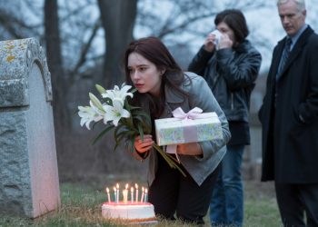 Woman Tells Parents She’s Tired Of Sharing Her Birthday With A Ghost