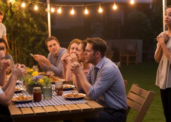 Man Breaks Up With Girlfriend For Not Eating Leftovers After His Friends Ate First Man Breaks Up With Girlfriend For Not Eating Leftovers After His Friends Ate First