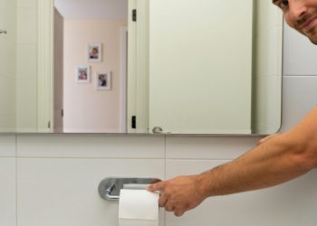 This Husband Has Flipped His Mother-in-Law’s Toilet Paper for 15 Years in a Silent Battle for Control