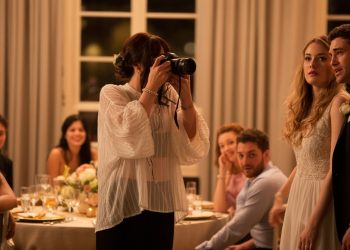Wedding Photographer Wears Inappropriate Sheer Outfit, Bride Rates Professionalism – Photographer Later Crashes Her Lawn Drunk