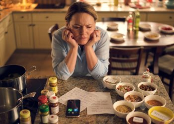 Mom Offers To Cook For Daughter’s Wedding, Then Demands Payment When The Menu Changes