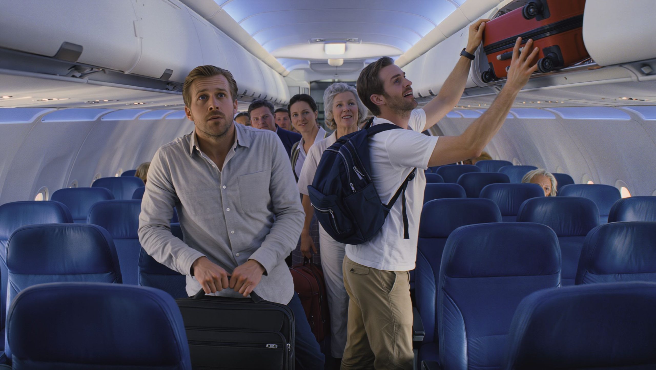 Traveler Surrenders Window Seat To Rude Passenger, Then Blocks Entire Aisle With Fake Nap Revenge Traveler Surrenders Window Seat To Rude Passenger, Then Blocks Entire Aisle With Fake Nap Revenge