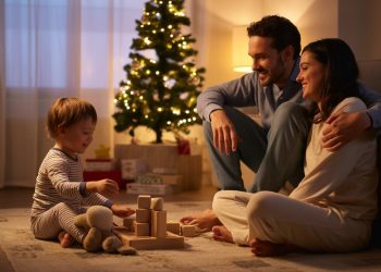 Sole Provider on the Brink of Bankruptcy Considers Cancelling Christmas But His 2-Year-Old Doesn’t Care About Gifts