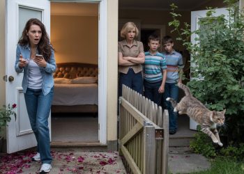 She Gave Her Sister One Rule to Stay – Protect the Cat. After Breaking It Three Times, She Kicked Them Out