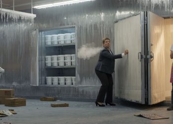 Boss Who Banned Phones At Work Gets Stuck In Giant Freezer For Twenty-Five Chilly Minutes