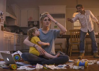 Husband Throws Fit Because Wife Can’t Have Hot Dinner Ready, Despite Her Exhausting Work And Child Care