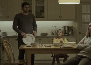 Dad Trashes Teenage Daughter’s Dinner And Demands She Cheer Up After Rude Outburst