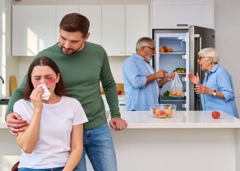 Husband Throws Away Relatives’ Peaches For Shocking Reason That Leaves Family Furious